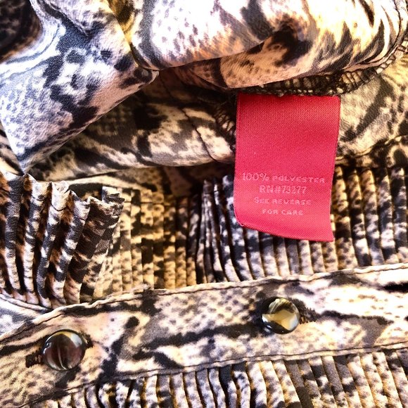 212 Collection Button Up Blouse Reptile Print Ruffles Long Sleeves - Picture 9 of 13